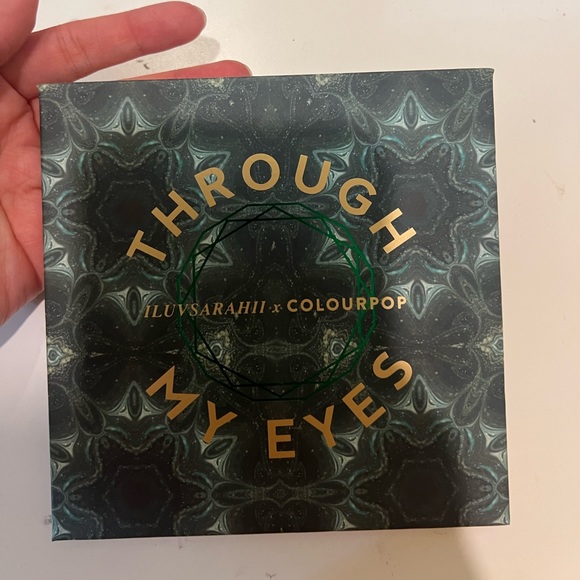 colourpop eyeshadow palette - Picture 2 of 2